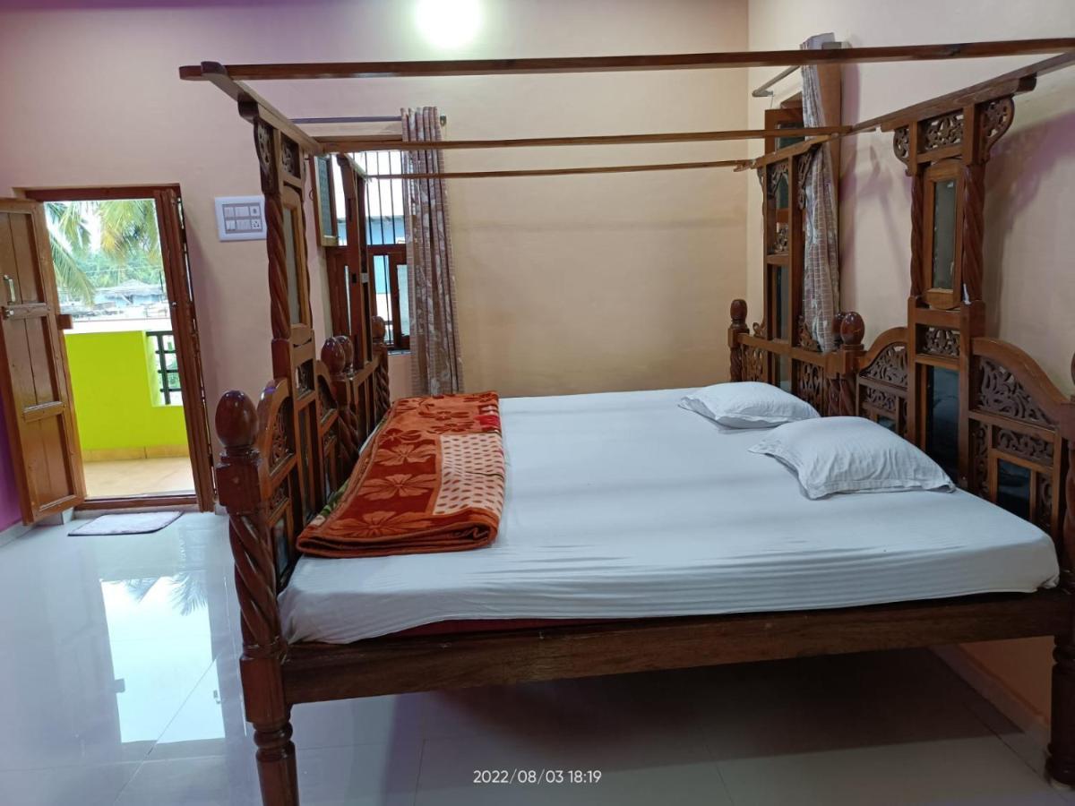Abhi Homestay Hampi Exterior photo