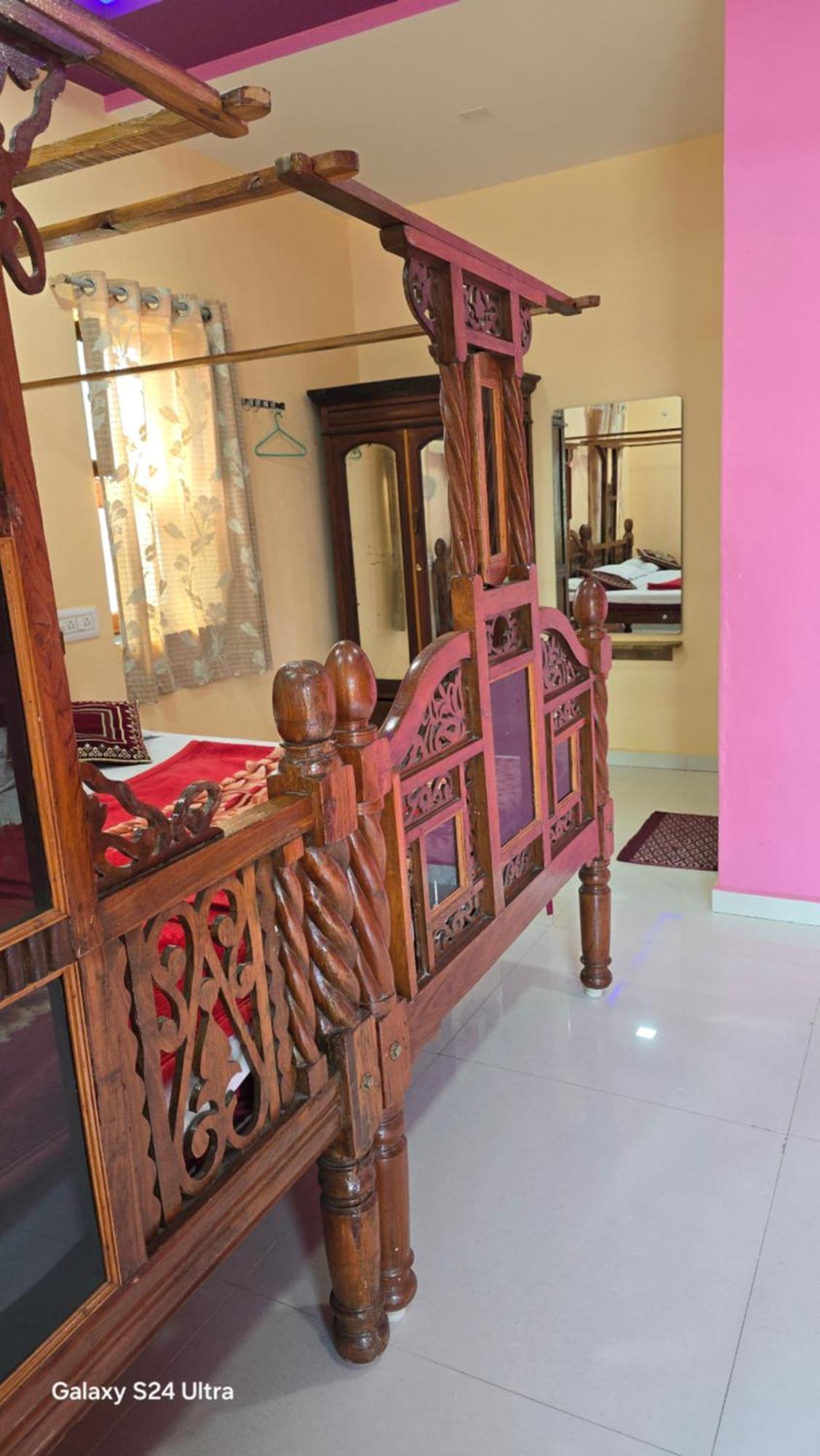 Abhi Homestay Hampi Exterior photo